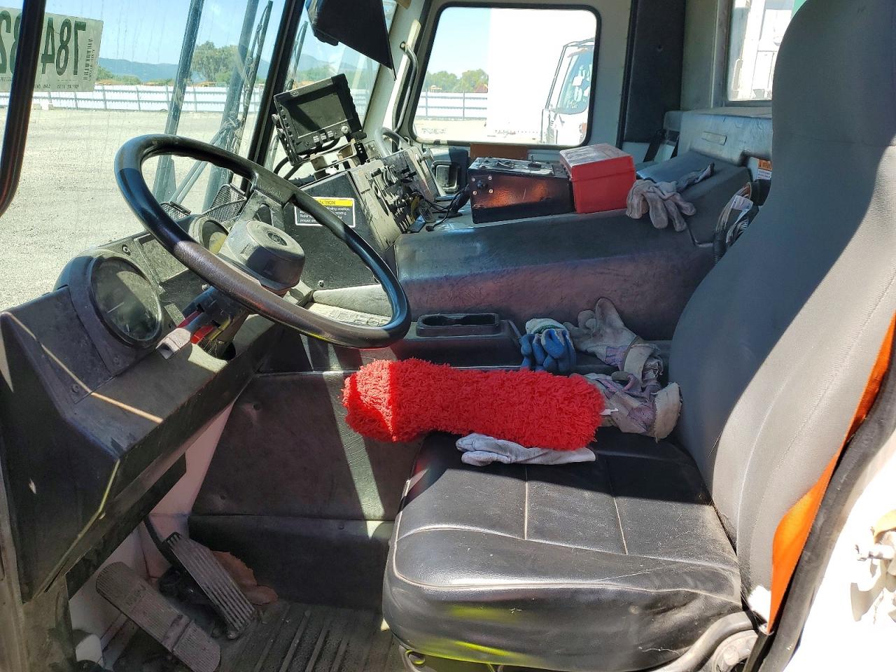 2011 MACK All models VIN 1M2AU02C2BM005501 photo 5
