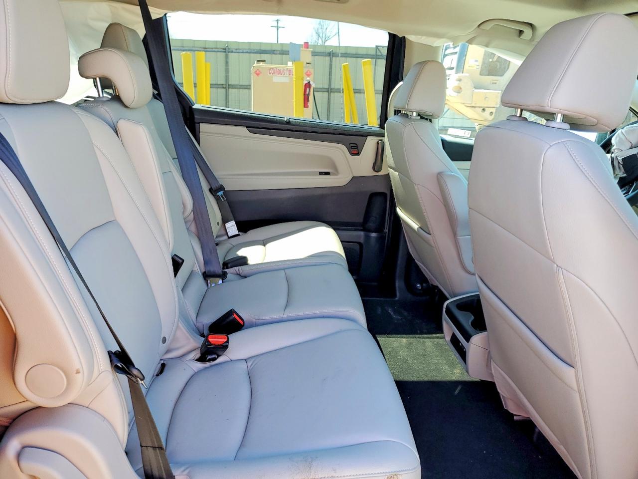 2026 HONDA Odyssey VIN 5FNRL6H68TB020772 photo 11