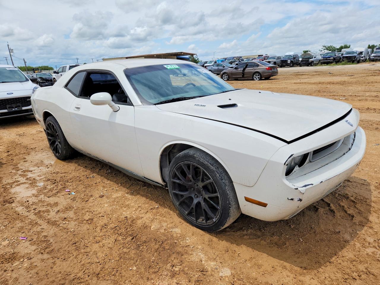 2009 Dodge Challenger VIN 2B3LJ54T49H599071 photo 4