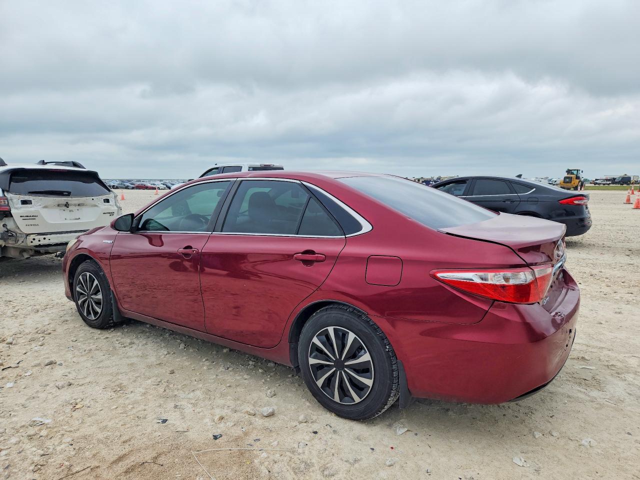 2015 Toyota Camry sola VIN 4T1BD1FK5FU142689 photo 2