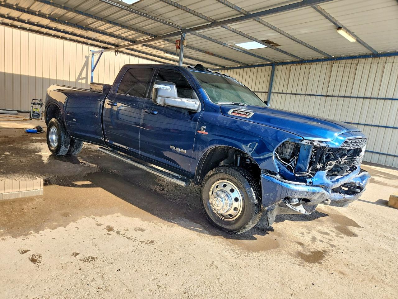 2023 Ram 3500 VIN 3C63RRHL3PG643283 photo 4
