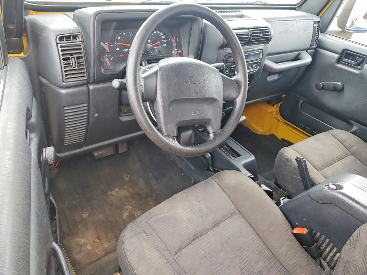 2004 Jeep Wrangler / VIN 1J4FA39S94P708574 photo 8