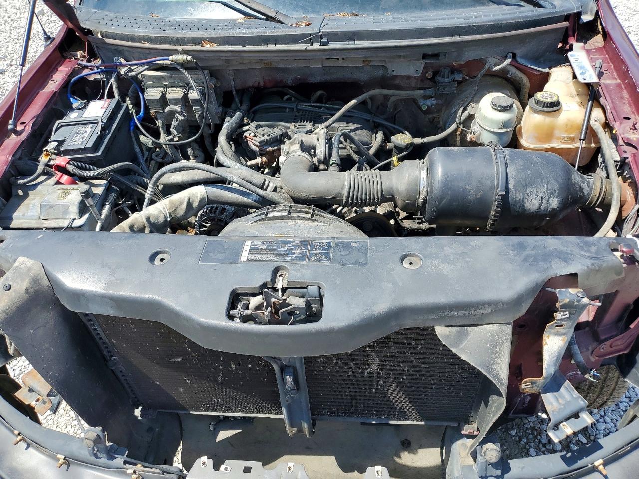 2005 Ford F150 VIN 1FTRF12205NB95361 photo 11