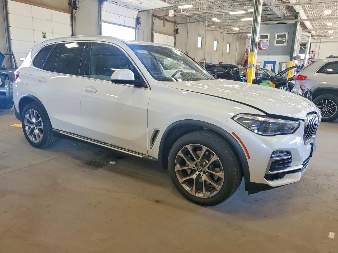 2019 BMW X5 VIN 5UXCR6C53KLL08261 photo 4
