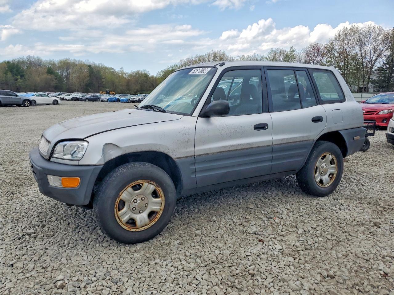 1998 Toyota Rav4 VIN JT3HP10V1W0174298 photo 1