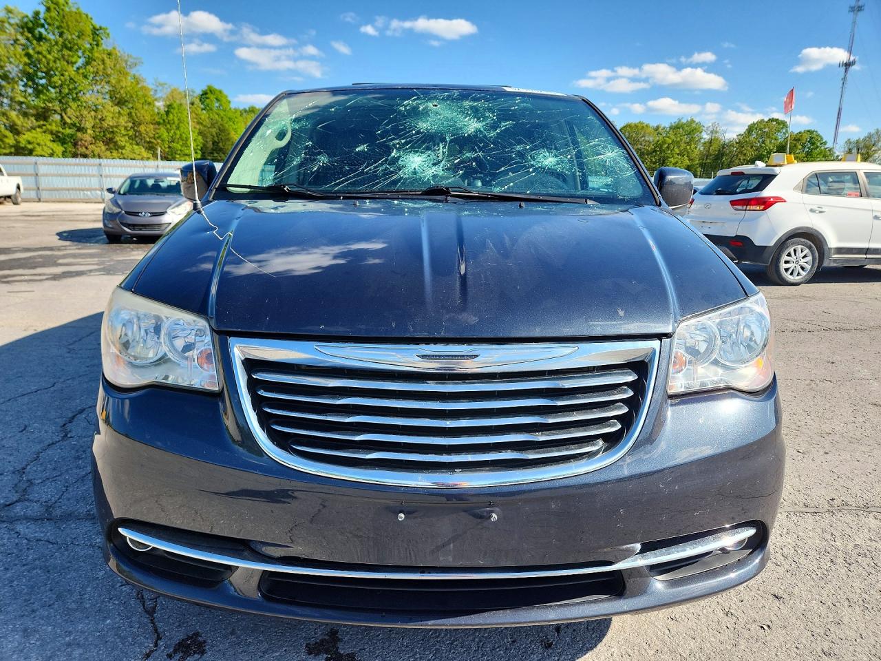 2014 Chrysler Minivan VIN 2C4RC1BG3ER178075 photo 5