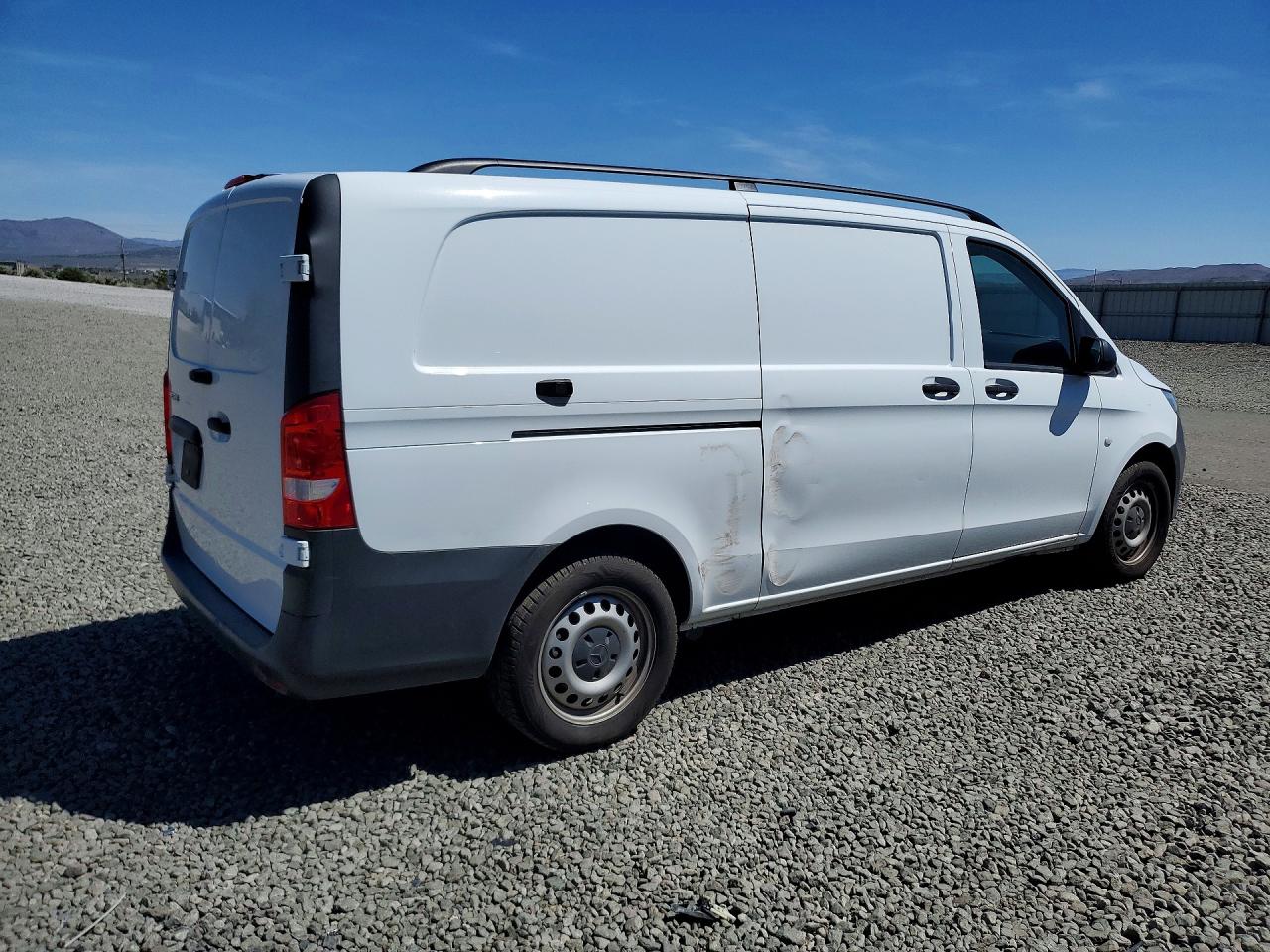 2019 Mercedes Metris VIN WD3PG3EA6K3573137 photo 3