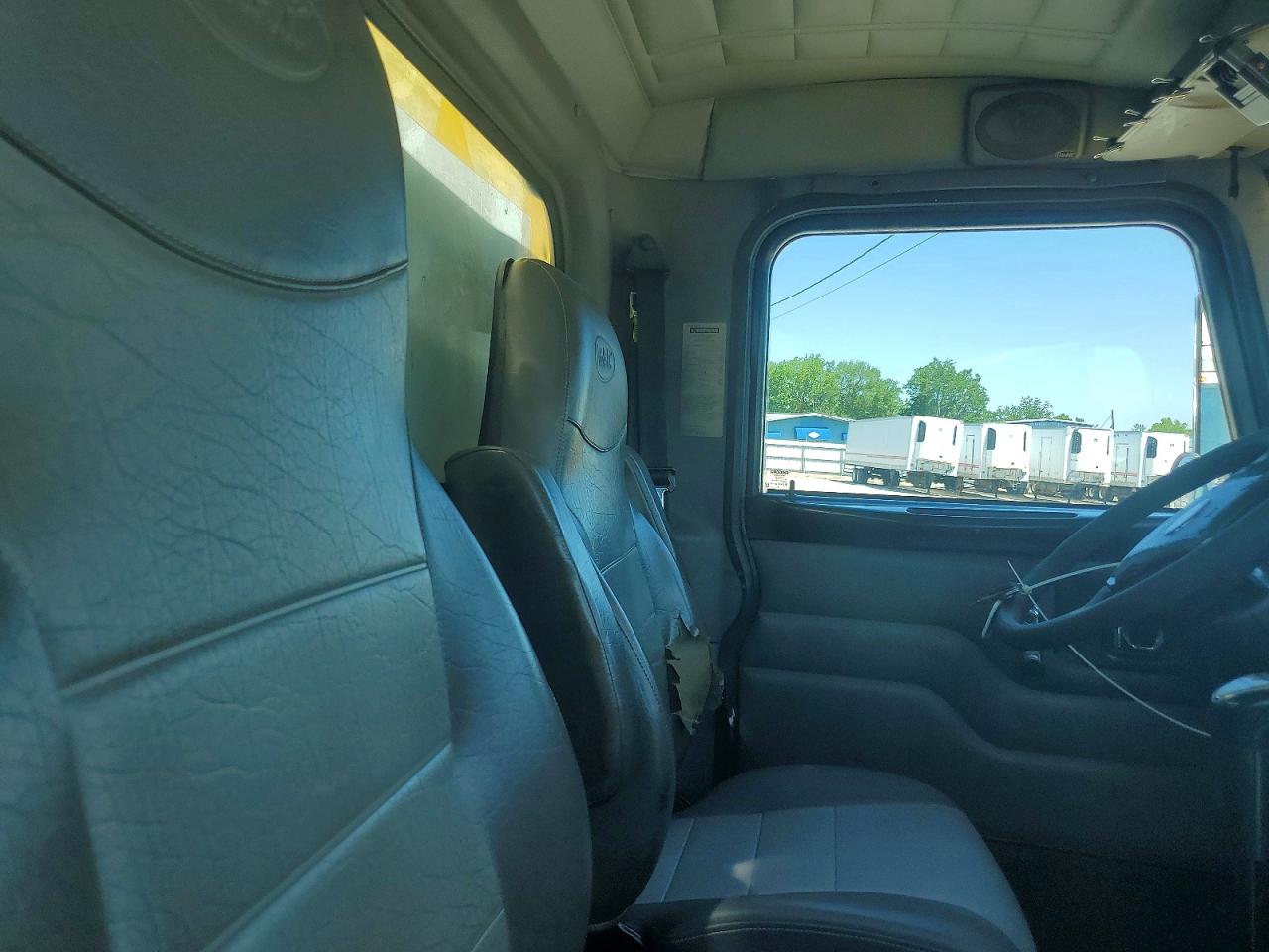 2007 PETERBILT All other VIN 2NPRLZ9X57M733363 photo 6