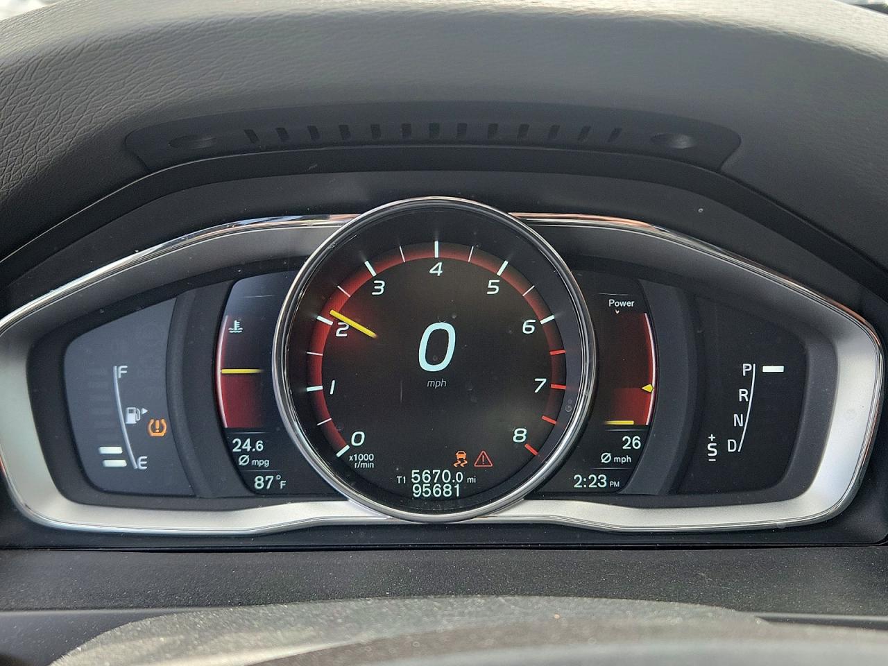 2016 Volvo S60 VIN LYV402FK2GB100572 photo 9