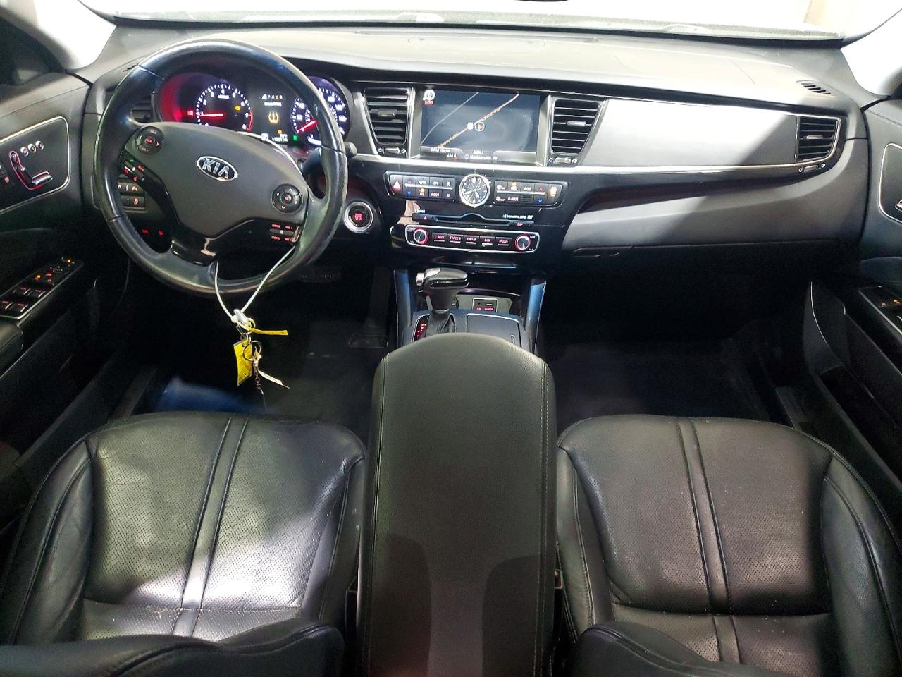 2015 Kia K900 VIN KNALU4D40F6025487 photo 8