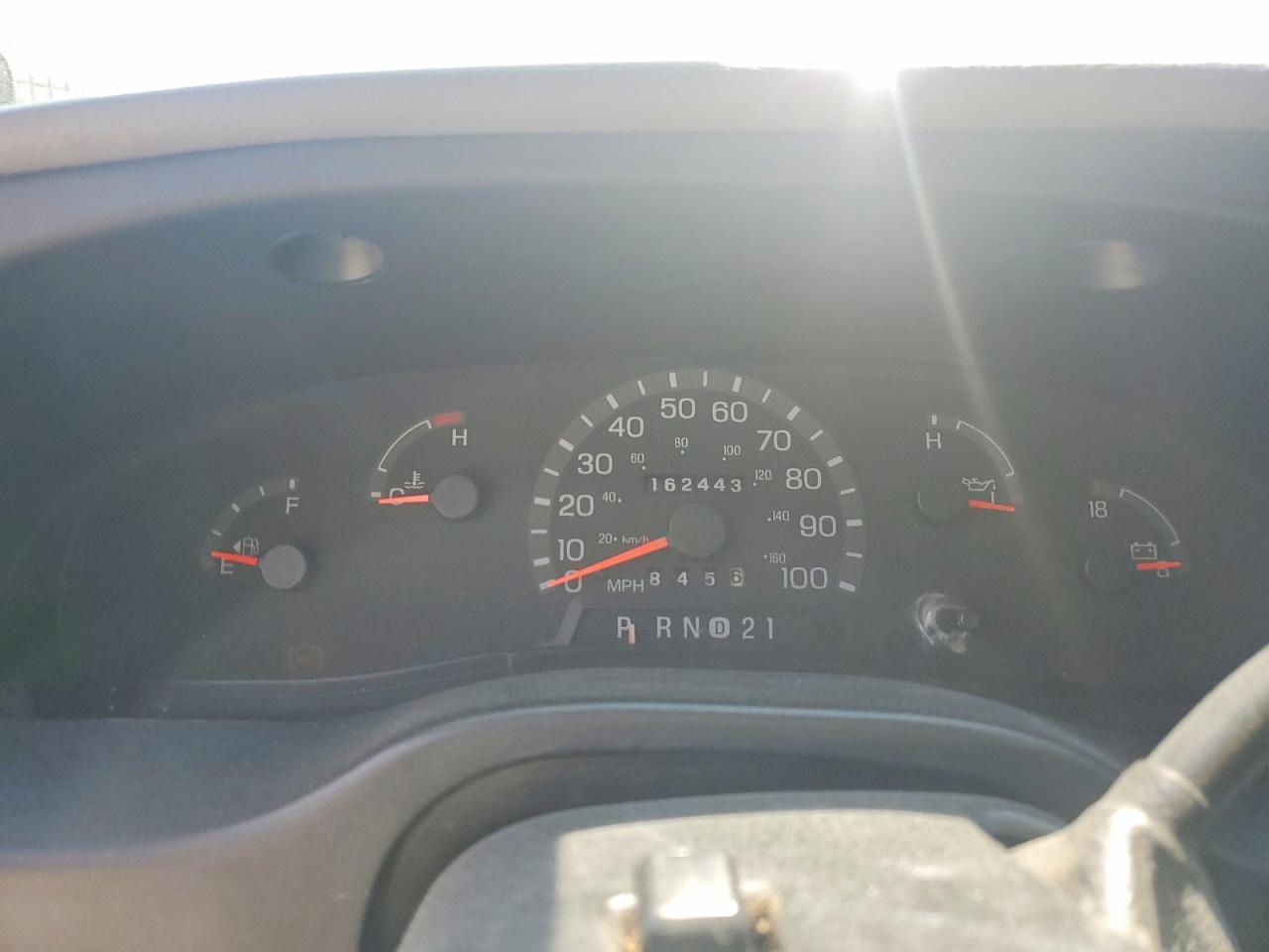 1999 Ford Econoline VIN 1FTRE1429XHB96087 photo 9