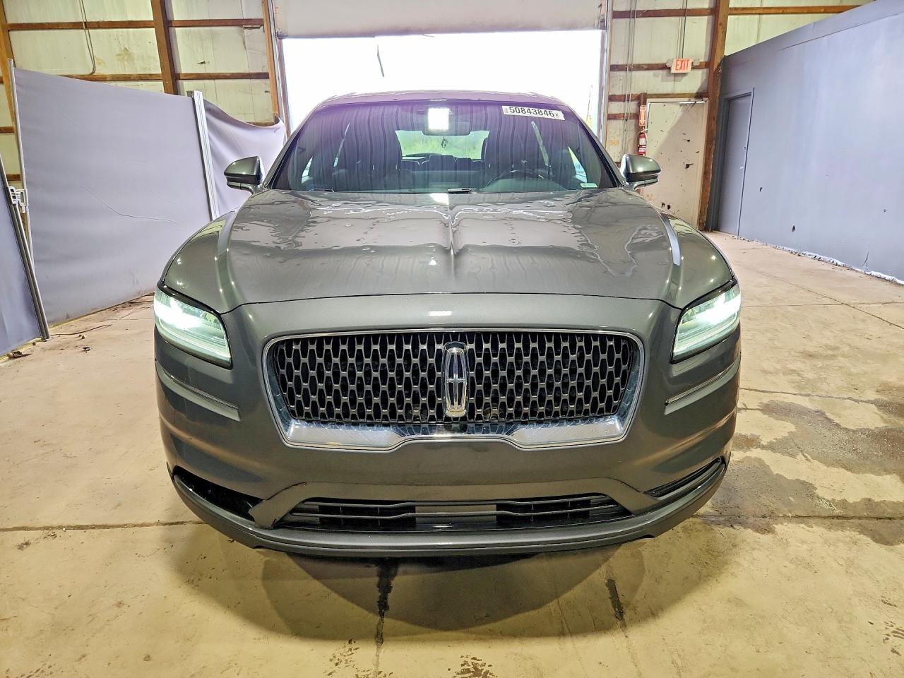 2021 Lincoln Nautilus VIN 2LMPJ8K91MBL13682 photo 5