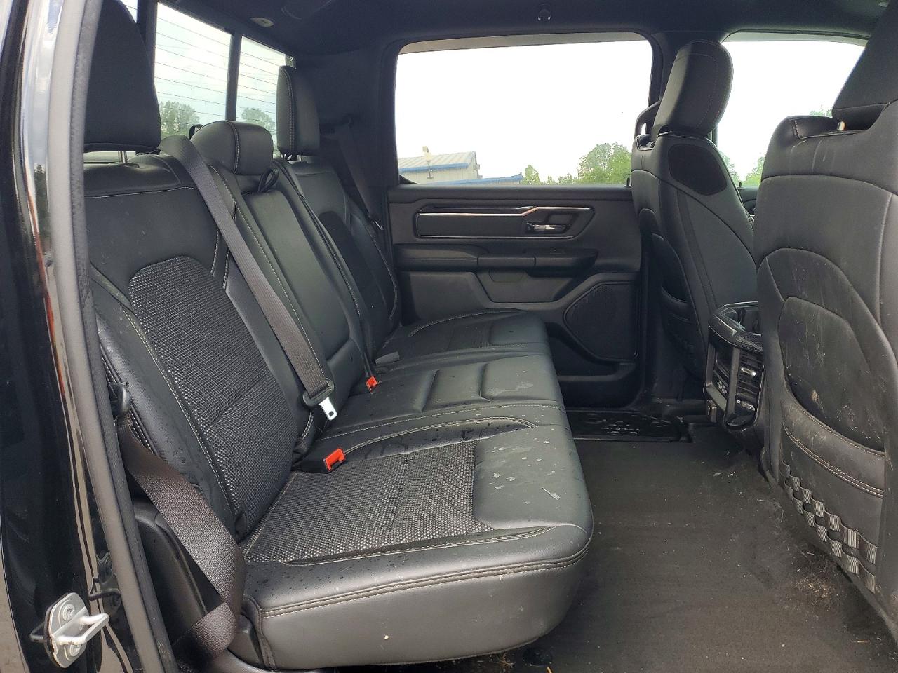 2020 Ram 1500 VIN 1C6SRFFT8LN307708 photo 10