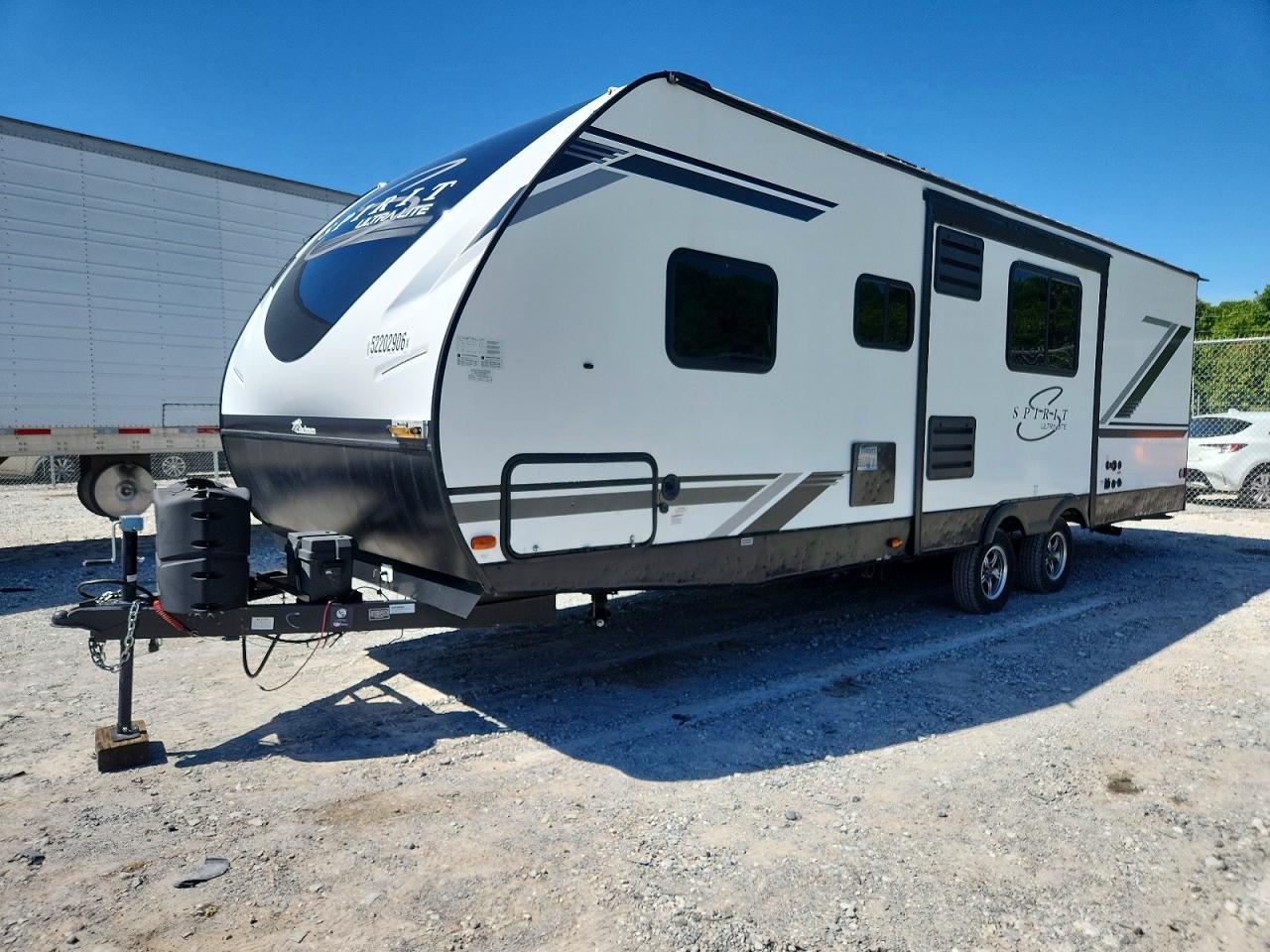 2021 COACHMEN Recreation VIN 5ZT2SBSB9MS040020 photo 2