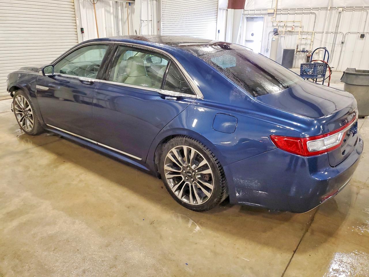 2017 Lincoln Continentl VIN 1LN6L9TK7H5624519 photo 2