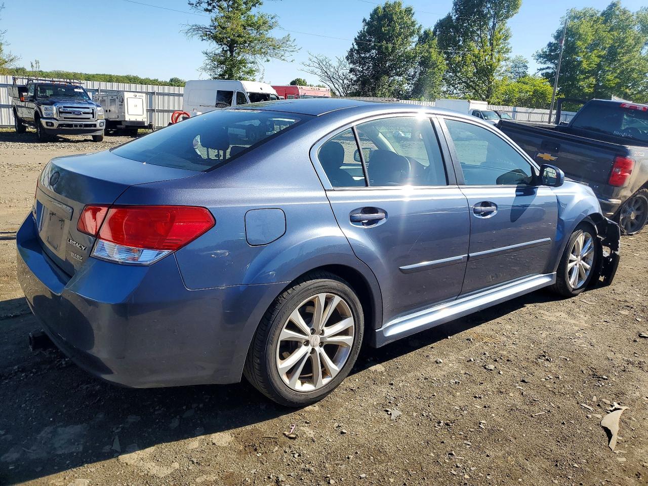 2013 Subaru LEGACY VIN 4S3BMBC63D3028047 photo 3