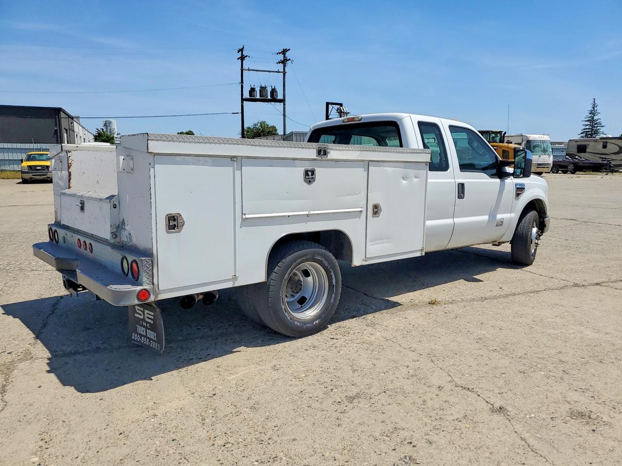 2009 FORD F350 VIN 1FDWX36R79EA50595 photo 3