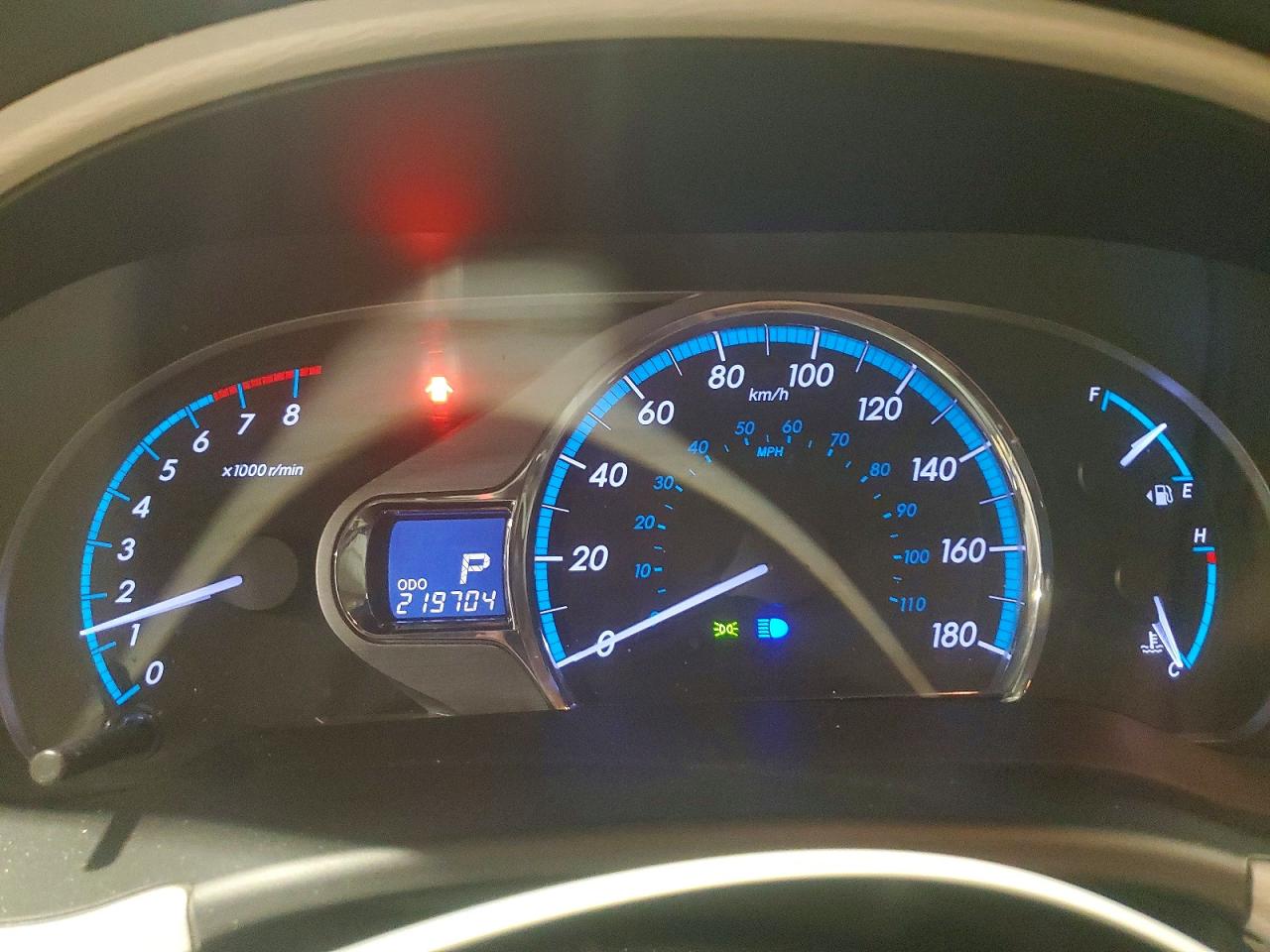 2014 Toyota Sienna VIN 5TDDK3DC8ES093341 photo 9