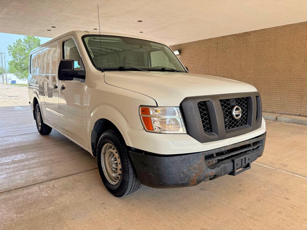 2018 Nissan Nv VIN 1N6BF0KMXJN800765 photo 1