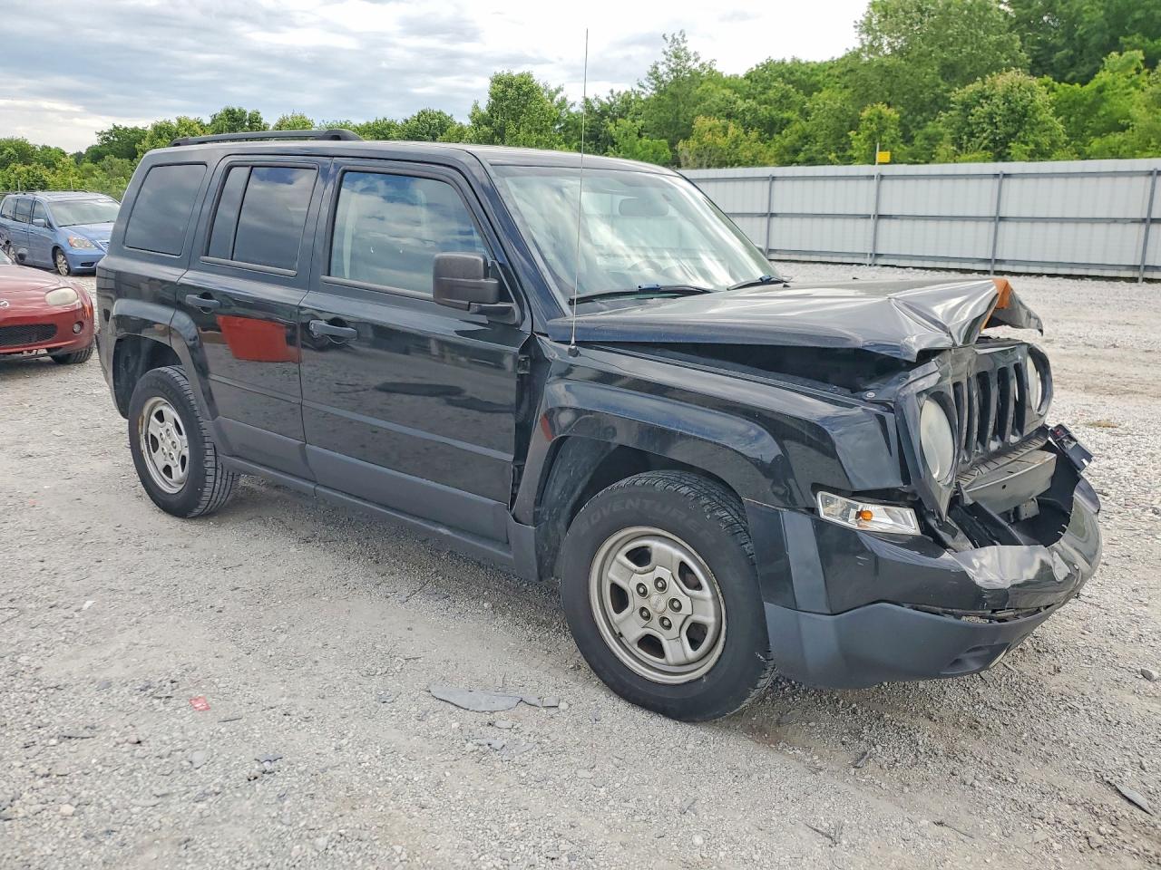 2014 Jeep Patriot VIN 1C4NJPBA6ED574930 photo 4