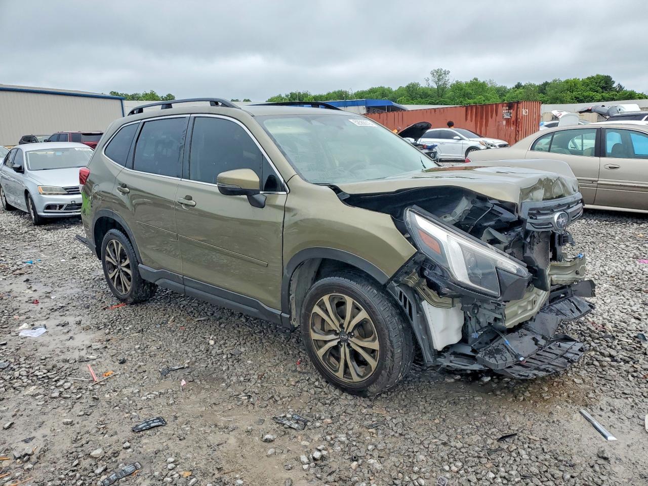 2022 Subaru Forester VIN JF2SKAPC6NH524305 photo 4