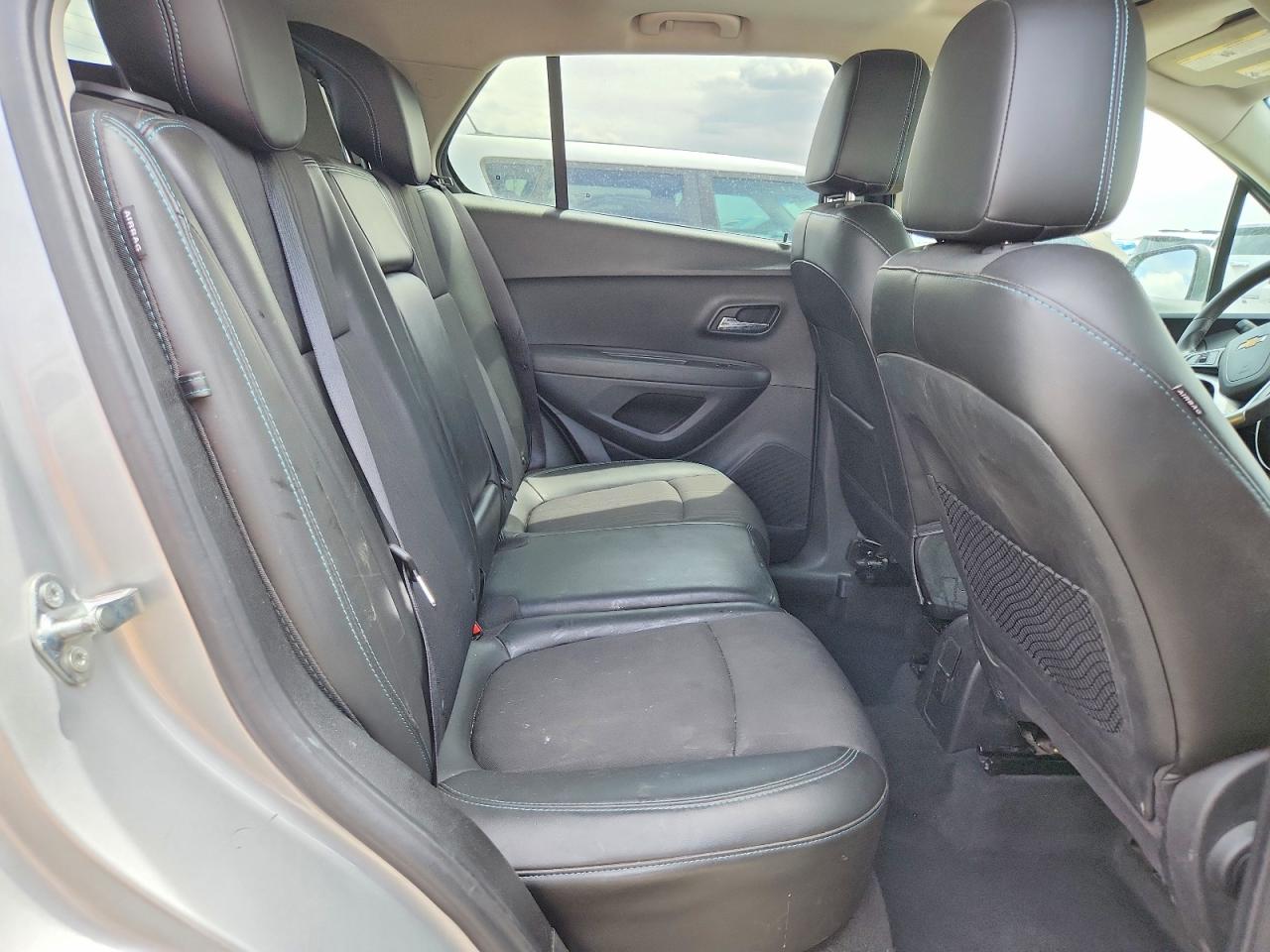 2015 Chevrolet Trax VIN 3GNCJRSB5FL245893 photo 11