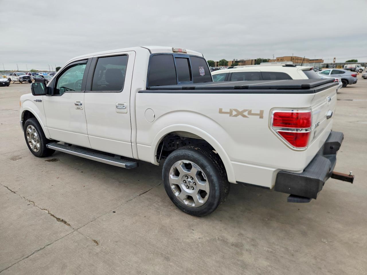 2011 Ford F150 VIN 1FTFW1EF7BFD28625 photo 2