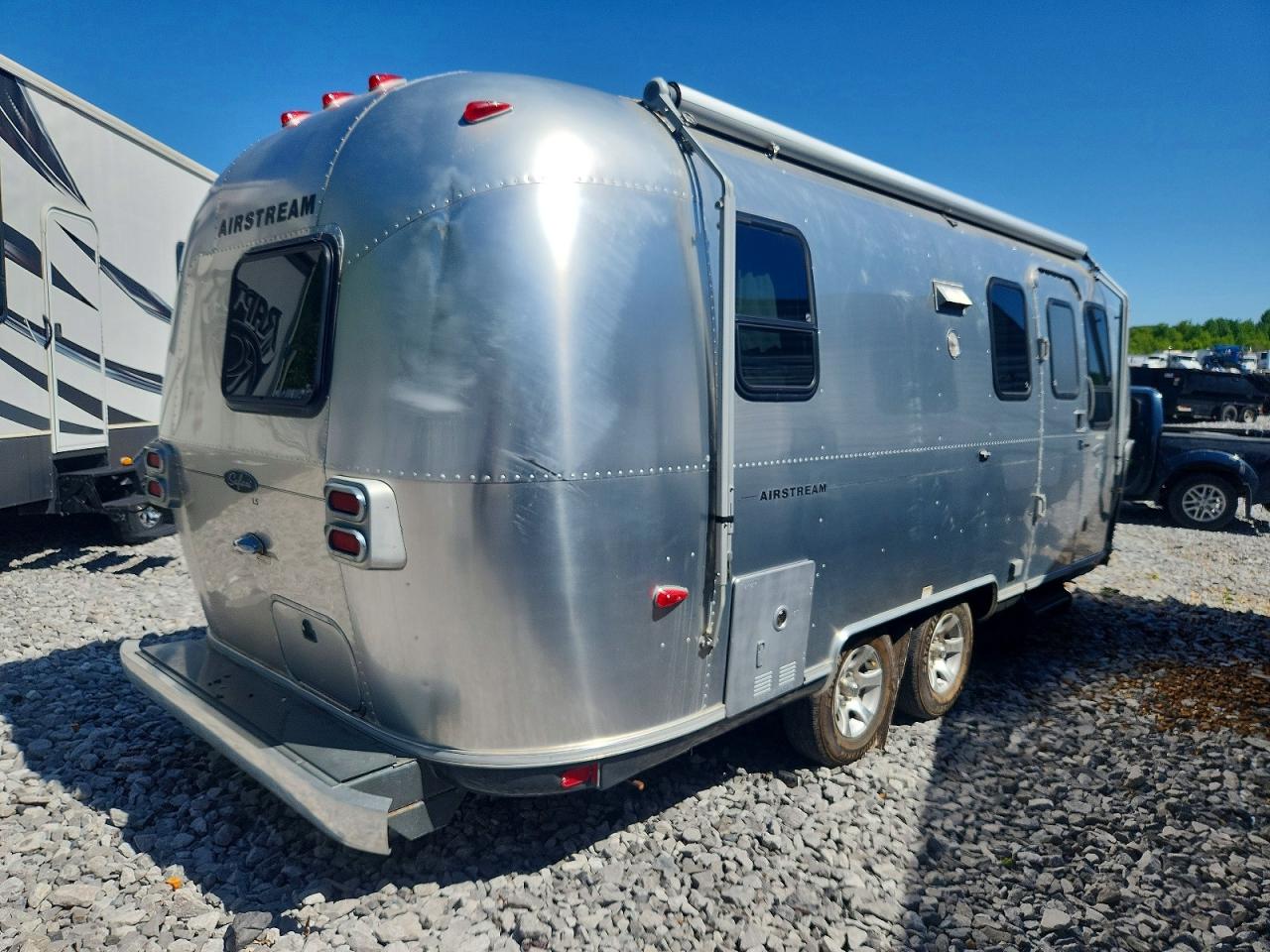 2006 AIRSTREAM Unknown VIN 1STCPAG226J520064 photo 4