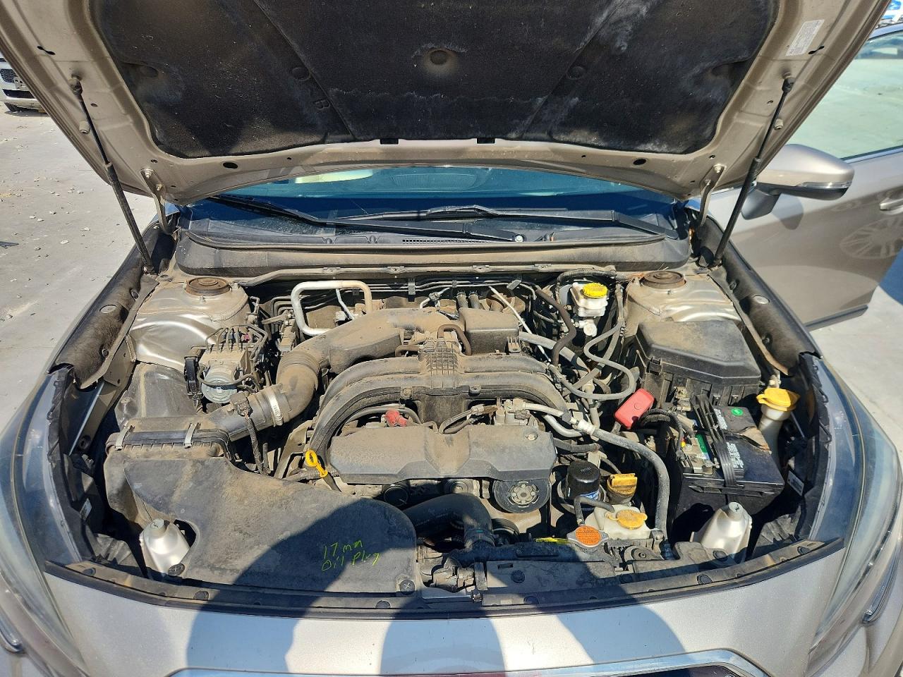 2018 SUBARU Outback VIN 4S4BSANC5J3238336 photo 12