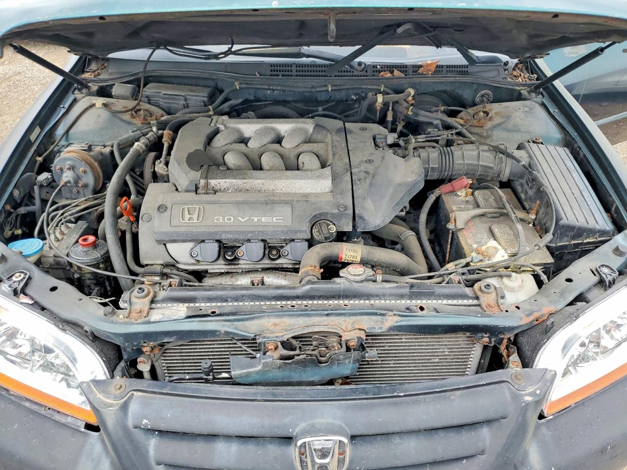 2001 Honda Accord VIN 1HGCG165X1A027382 photo 11