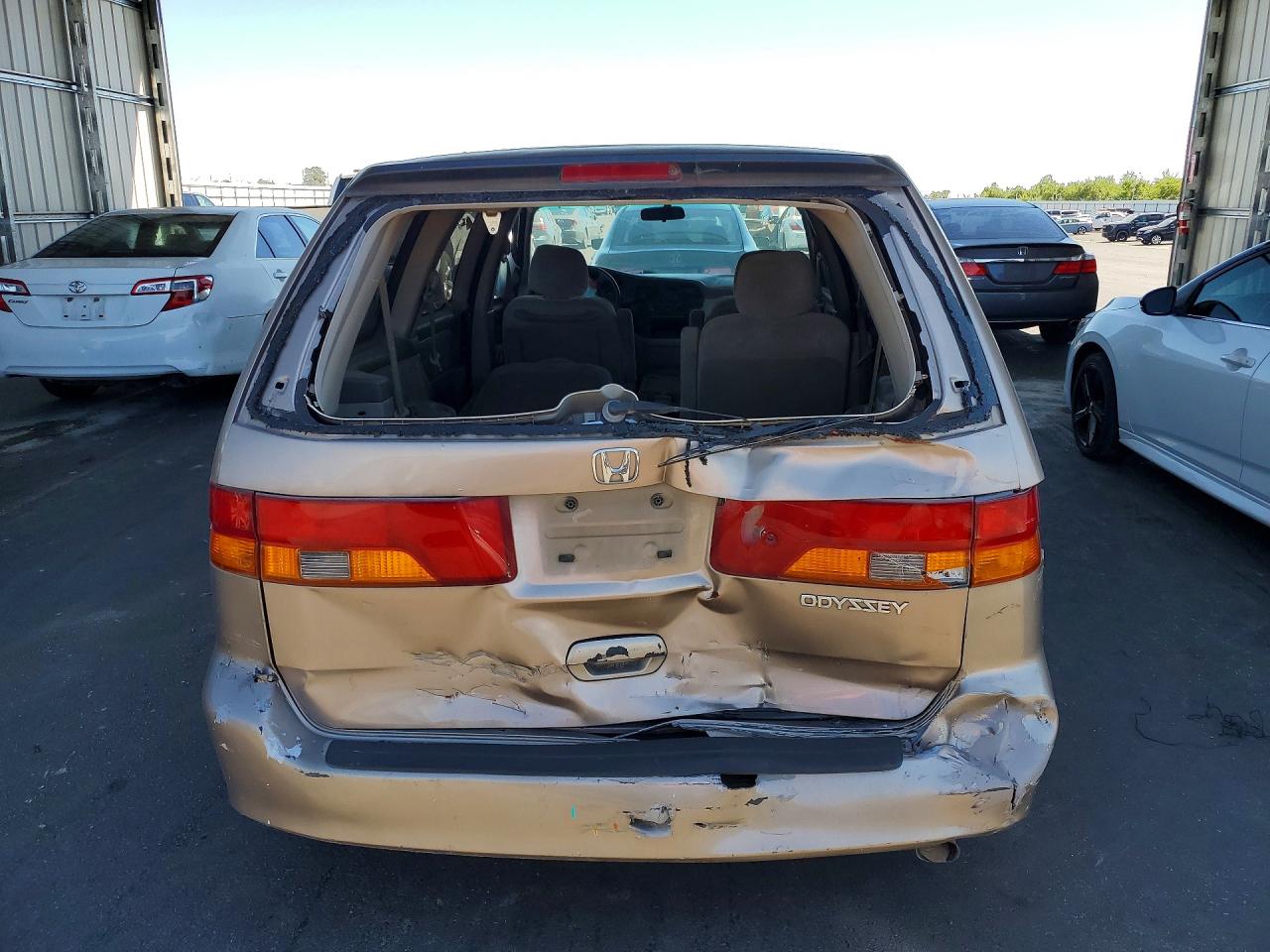 2003 Honda Odyssey VIN 5FNRL18543B096256 photo 6