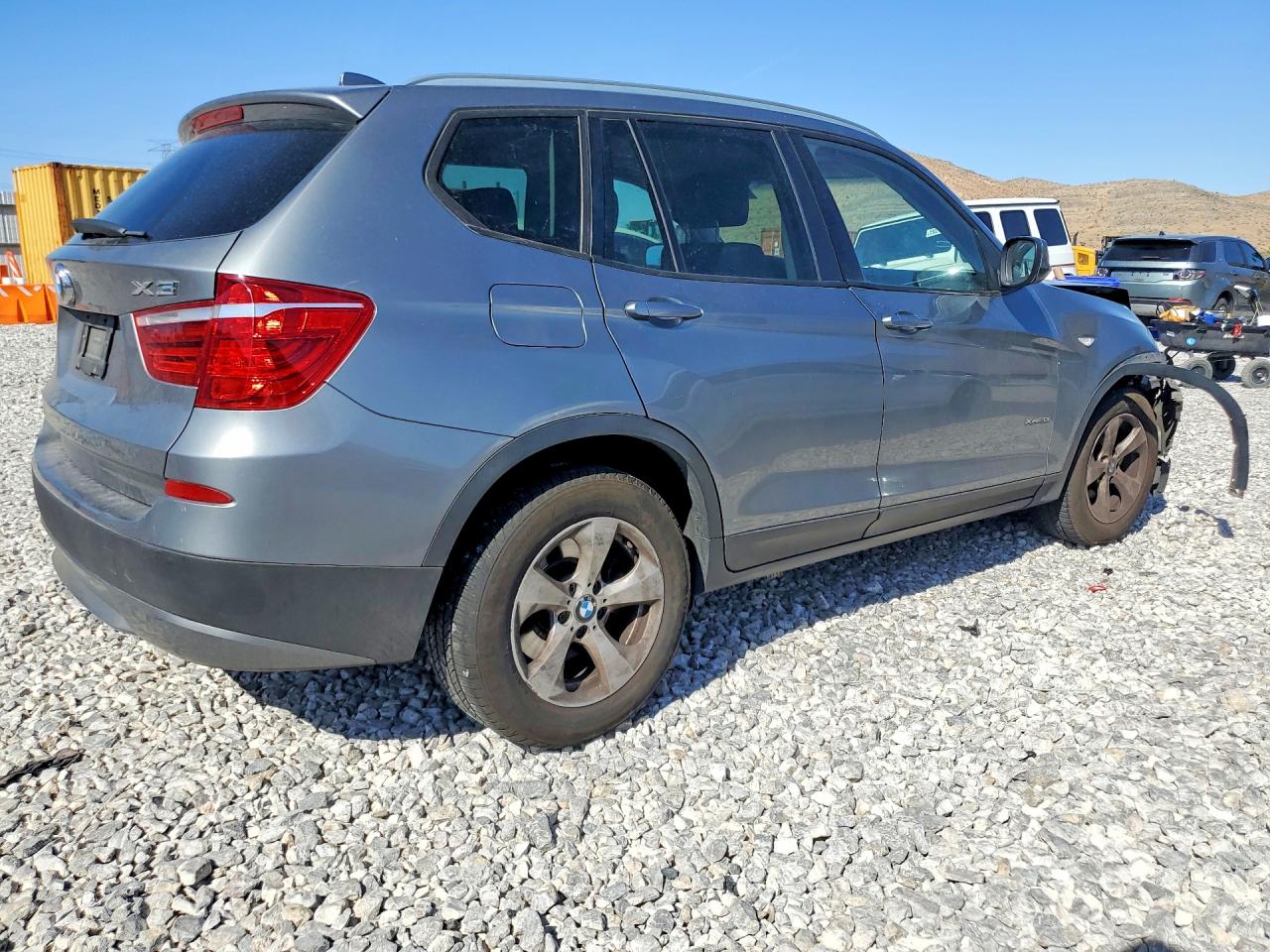 2012 BMW X3 VIN 5UXWX5C54CL717948 photo 3