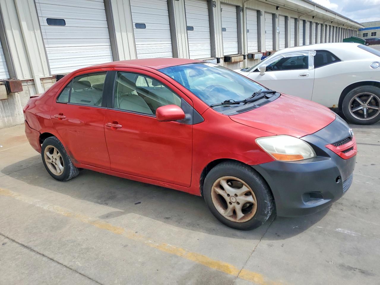 2007 TOYT Yaris VIN JTDBT923X71116774 photo 4