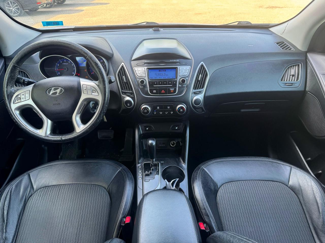 2012 HYUNDAI Tucson VIN KM8JUCAC4CU395912 photo 9