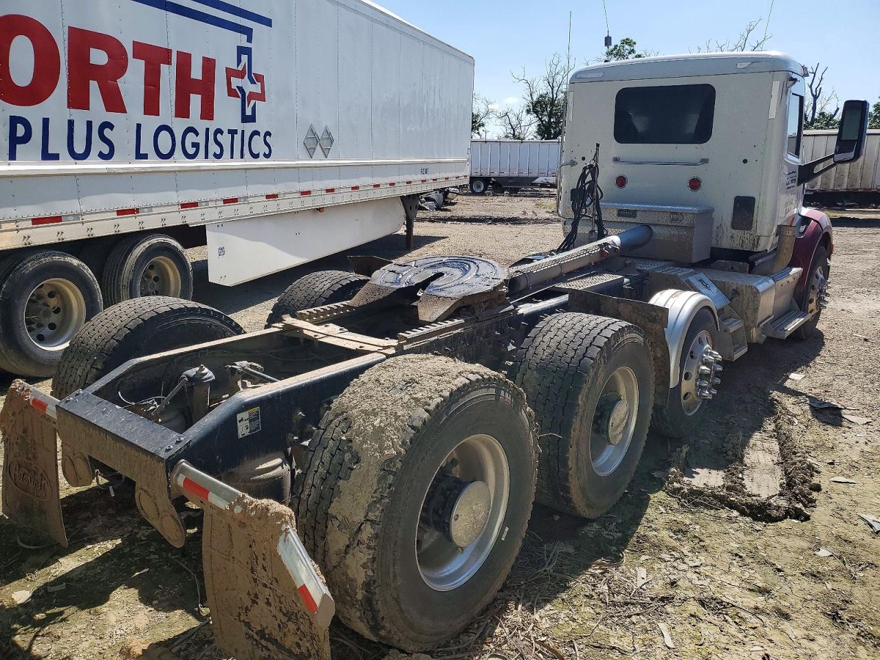 2017 PETERBILT All other VIN 1XPBPP9X3HD413577 photo 4