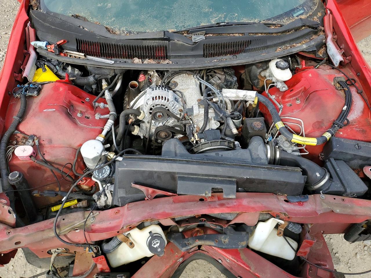 1996 Chevrolet Camaro VIN 2G1FP22KXT2108296 photo 11