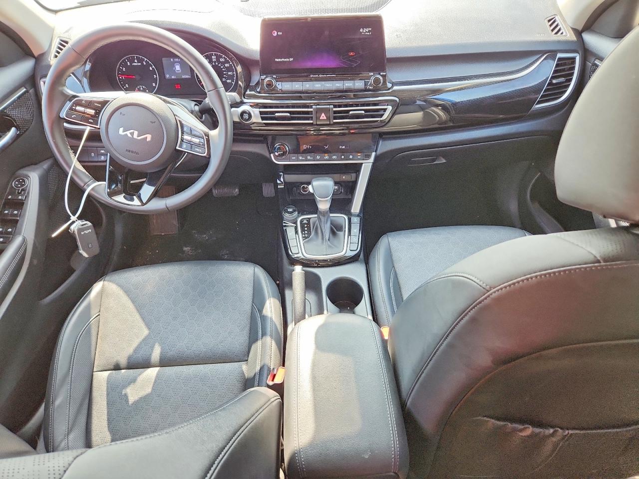 2022 Kia Seltos VIN KNDERCAA0N7309180 photo 8