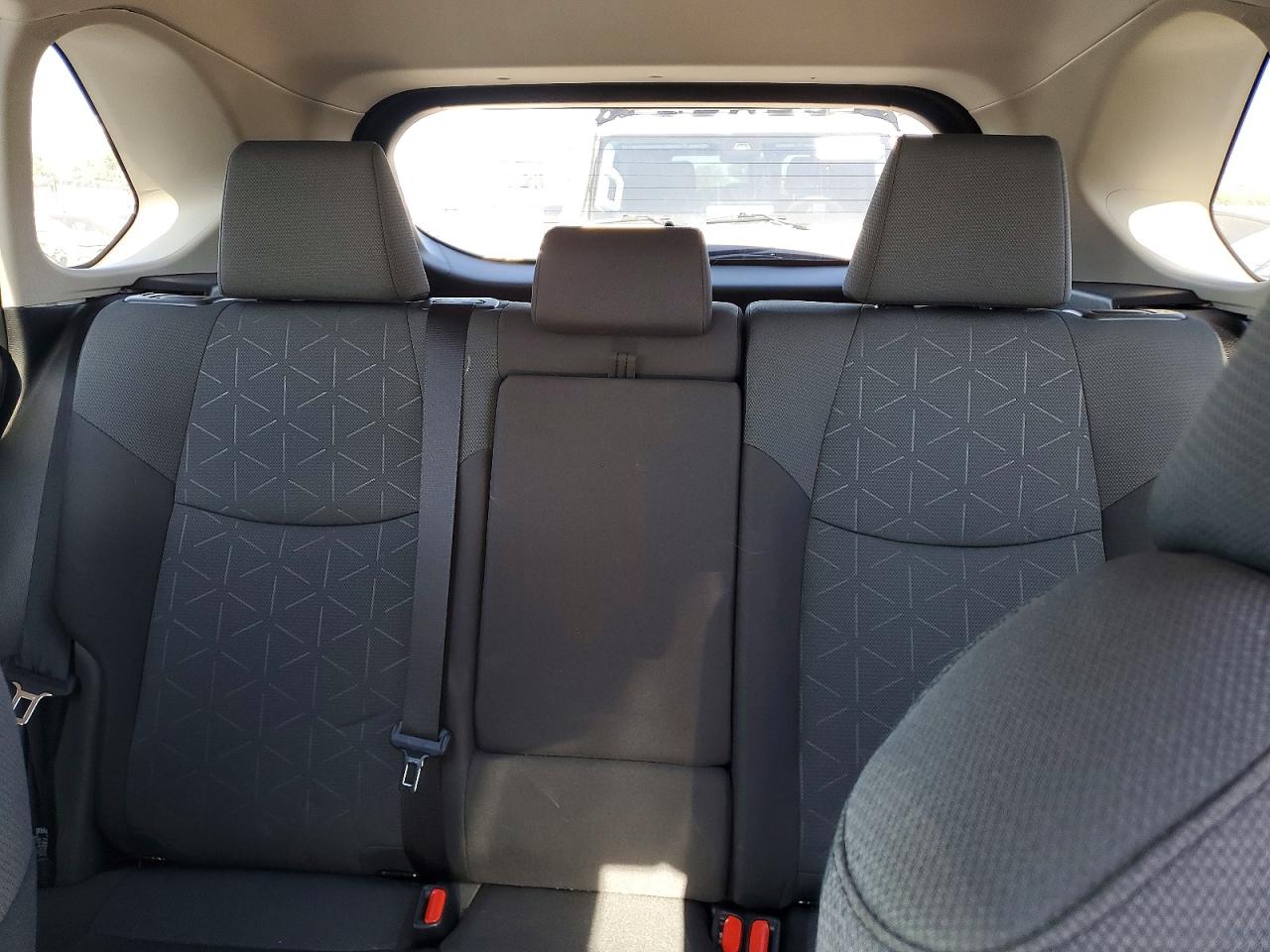 2024 Toyota Rav4 VIN 2T3W1RFVXRW346001 photo 10