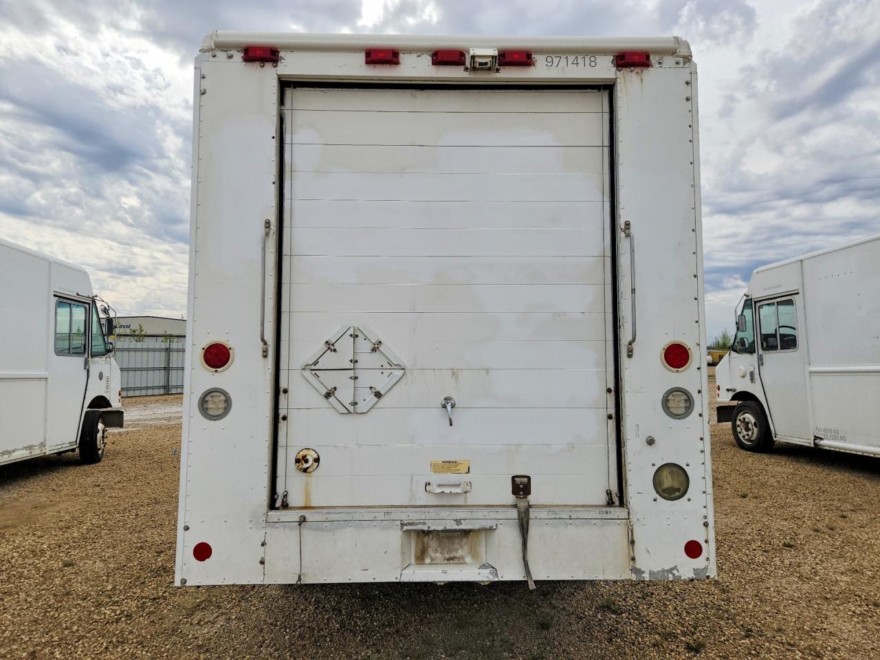 2008 FREIGHTLINER All other VIN 4UZAANDU68CZ63535 photo 6