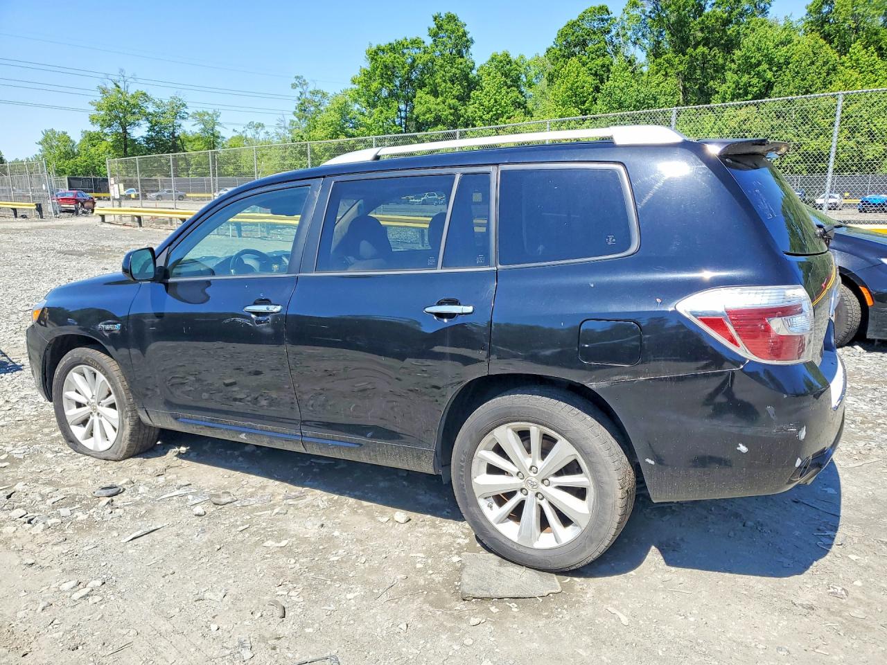 2010 Toyota Highlander VIN JTEJW3EH1A2043833 photo 2