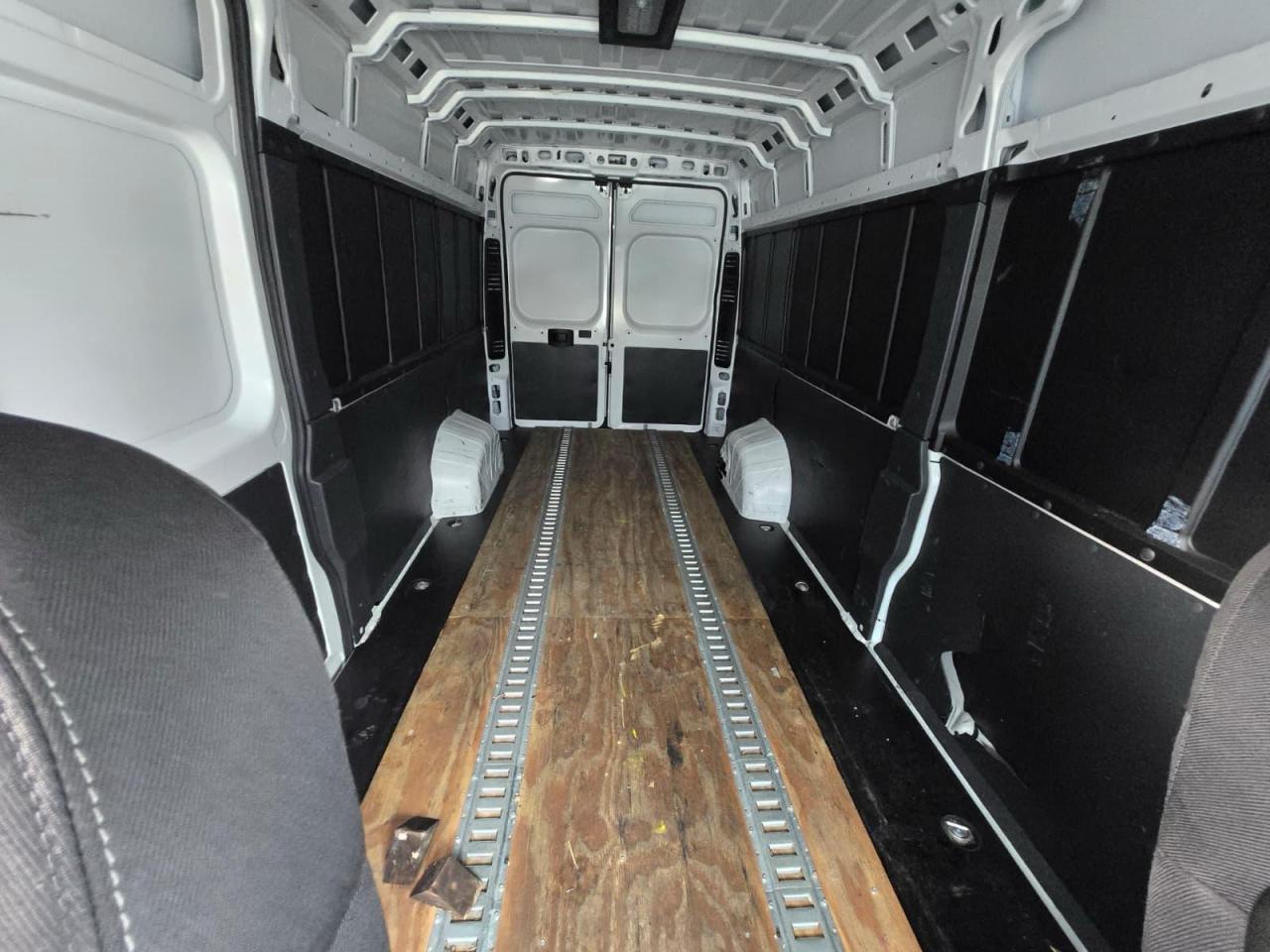 2023 RAM Promaster VIN 3C6MRVJG4PE512157 photo 6