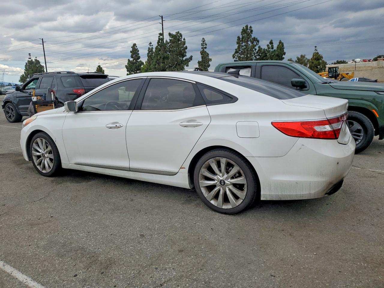 2013 Hyundai Azera VIN KMHFH4JG0DA251702 photo 2