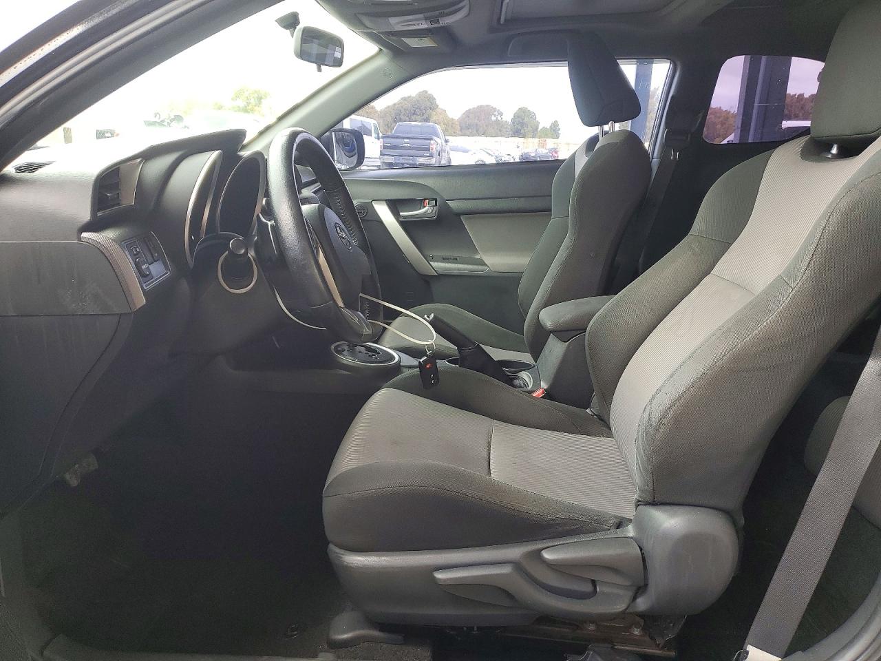 2016 Scion Tc VIN JTKJF5C78GJ014539 photo 7