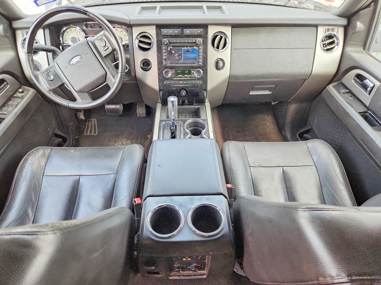 2014 Ford Expedition VIN 1FMJK1K54EEF63877 photo 8