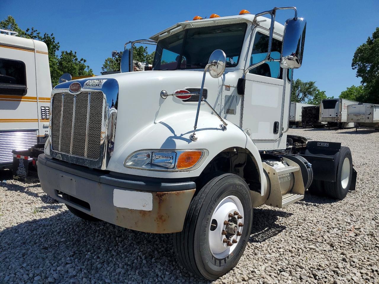 2017 PETERBILT All other VIN 1XP3AJ8X0HD430387 photo 2