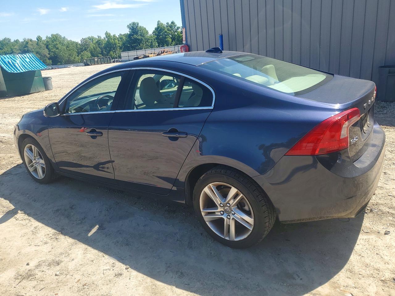 2015 VOLV S60 VIN YV140MFK5F1355728 photo 2