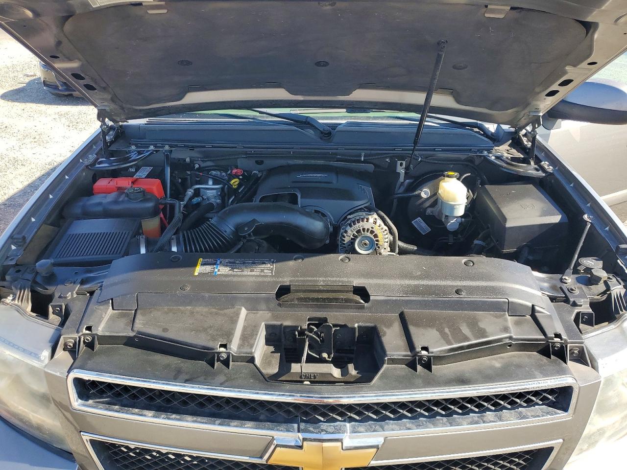 2007 Chevrolet Suburban VIN 1GNFK16387J166953 photo 12