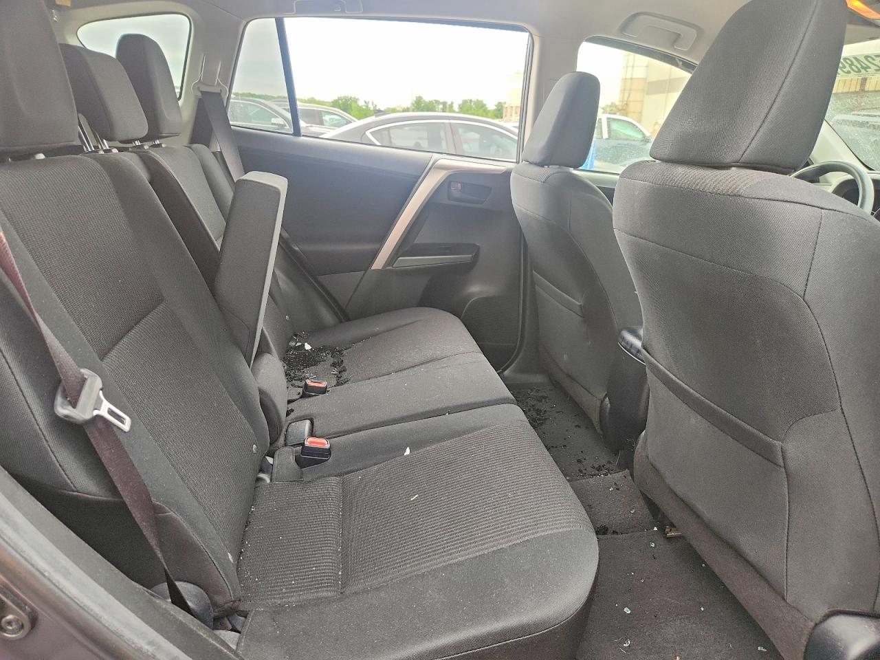 2016 Toyota Rav4 VIN JTMZFREV7GJ090332 photo 11
