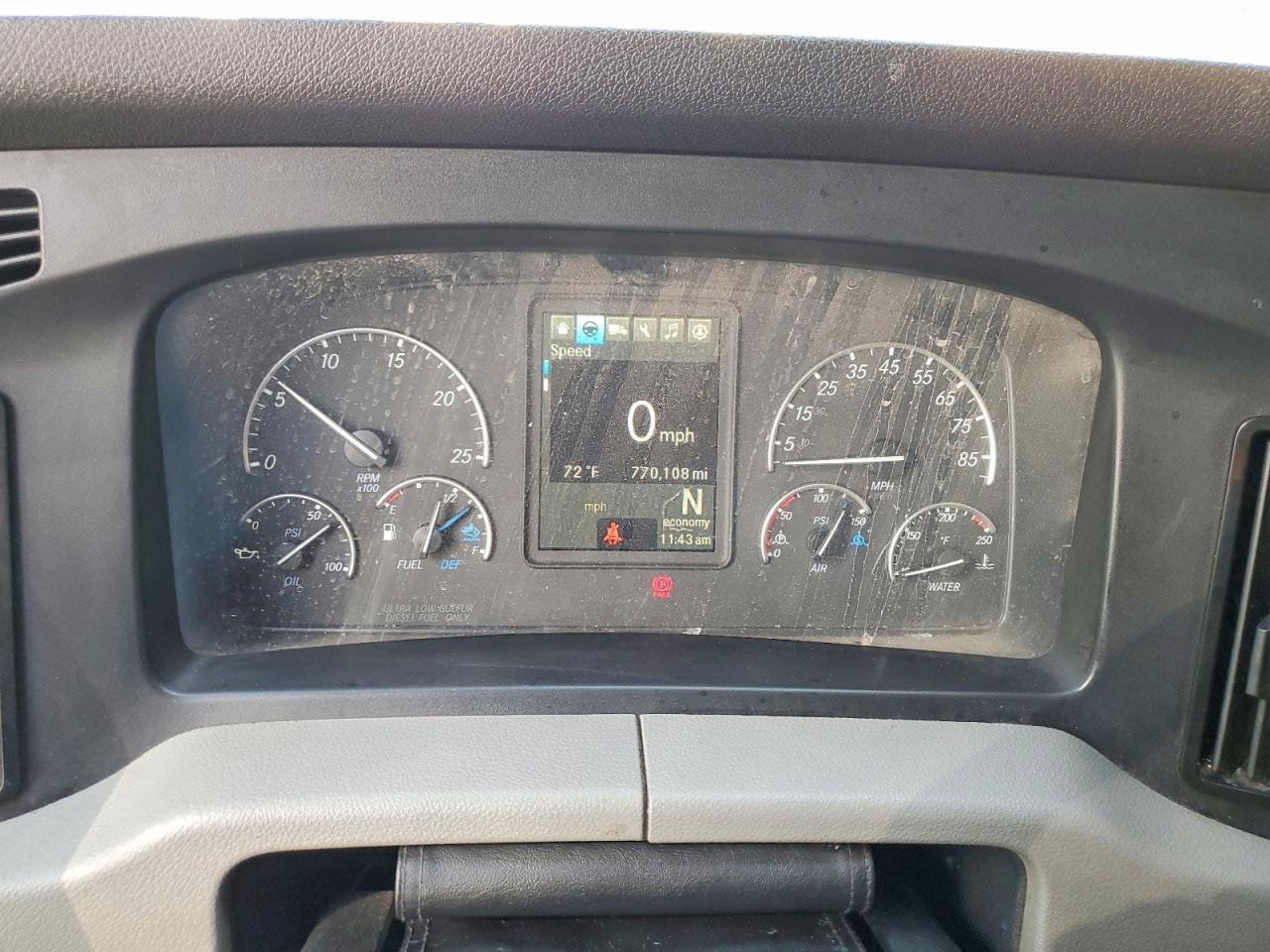 2020 FREIGHTLINER All other VIN 3AKJHHDR9LSLK0275 photo 8