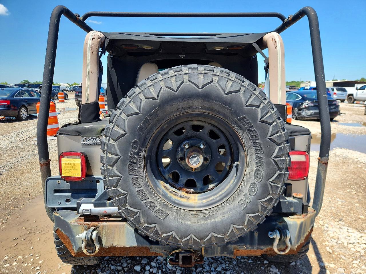 2006 Jeep Wrangler / VIN 1J4FA29196P716727 photo 6